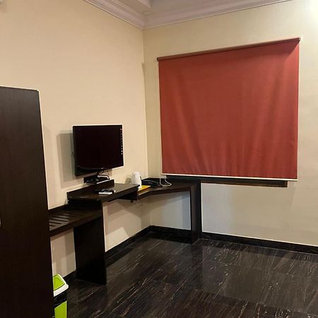The Alp Hotel Bypass Road Madurai Ngoại thất bức ảnh