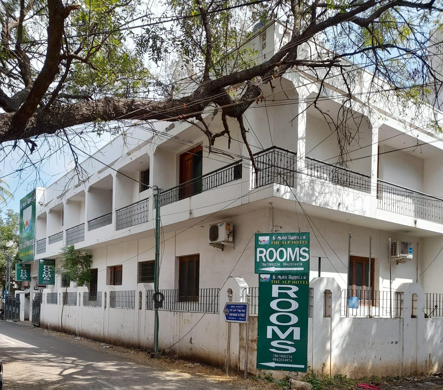The Alp Hotel Bypass Road Madurai Ngoại thất bức ảnh